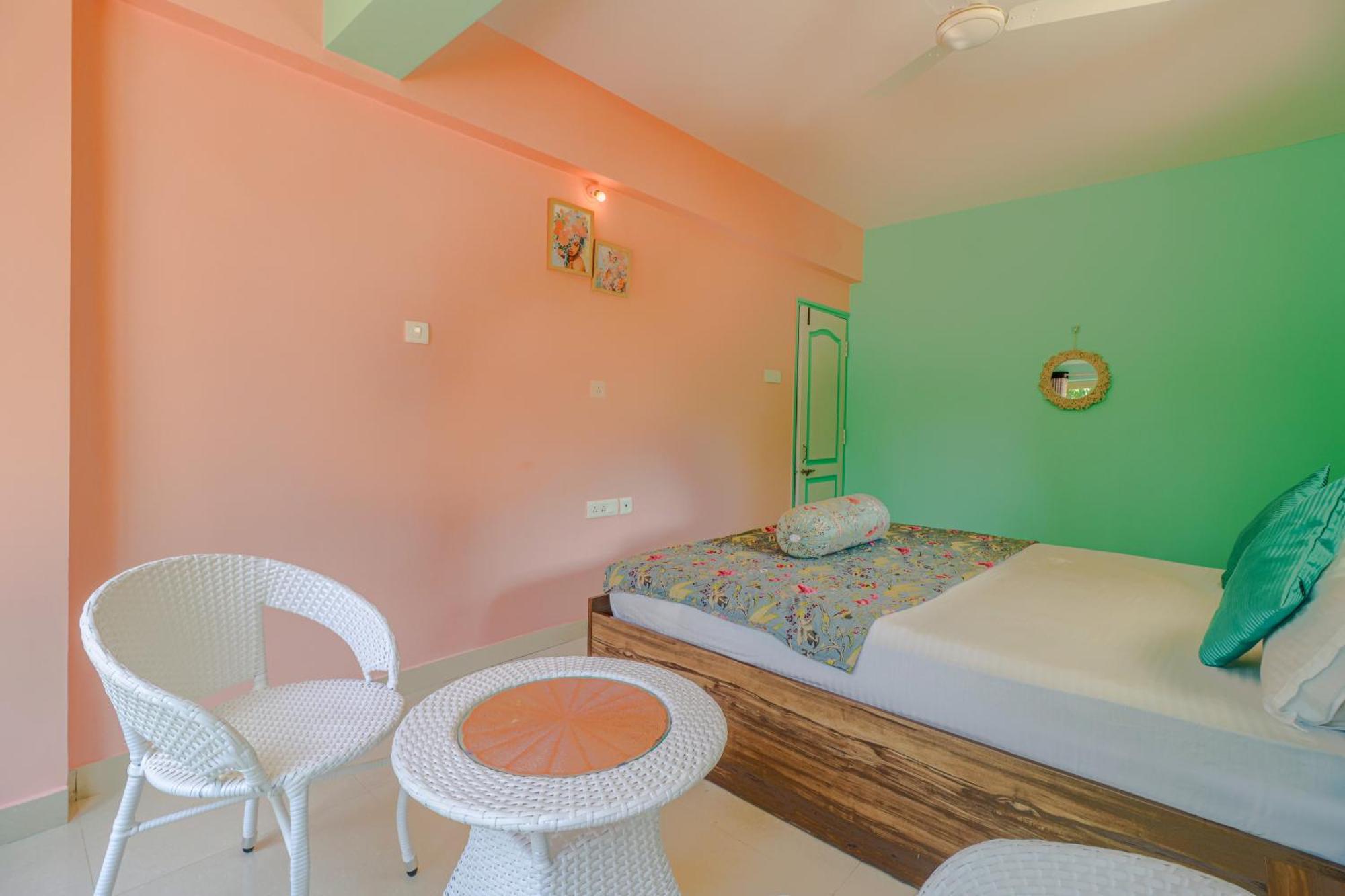 4Bhk Sparkling Apartment Near Beach Pool & Bar 2Bhkx2 Vagator Chambre photo