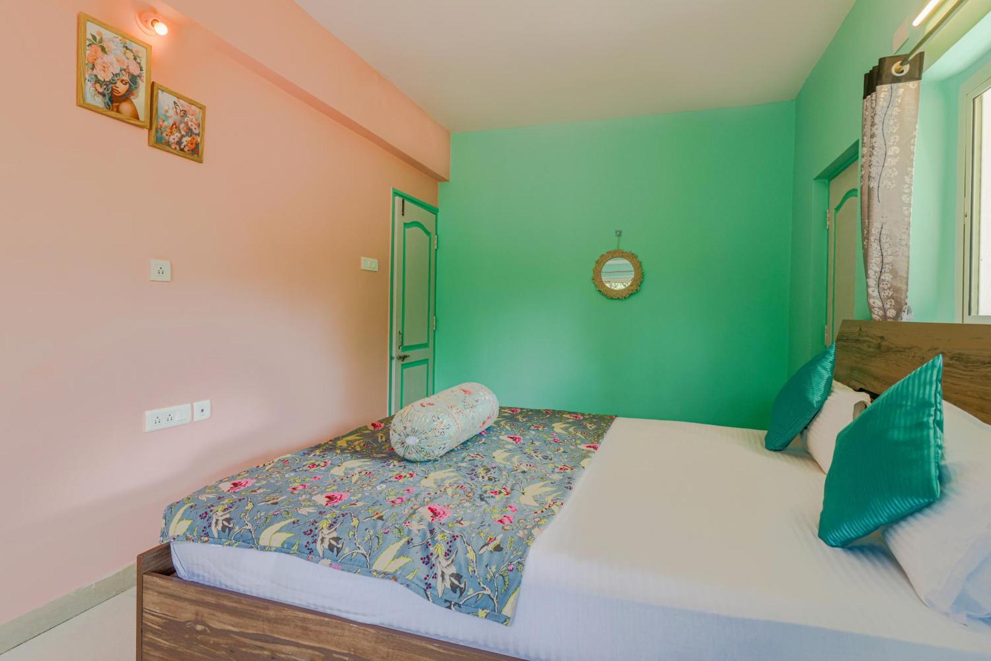4Bhk Sparkling Apartment Near Beach Pool & Bar 2Bhkx2 Vagator Chambre photo